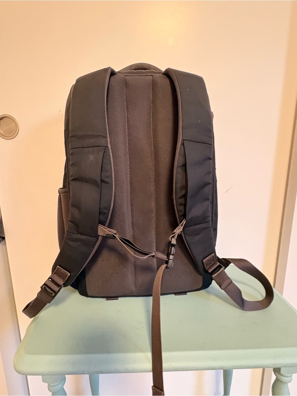Timbuk2 “Authority” laptop backpack deluxe in eco black, good condition - Picture 3 of 8